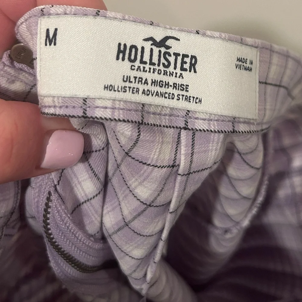 Hollister skirt size medium